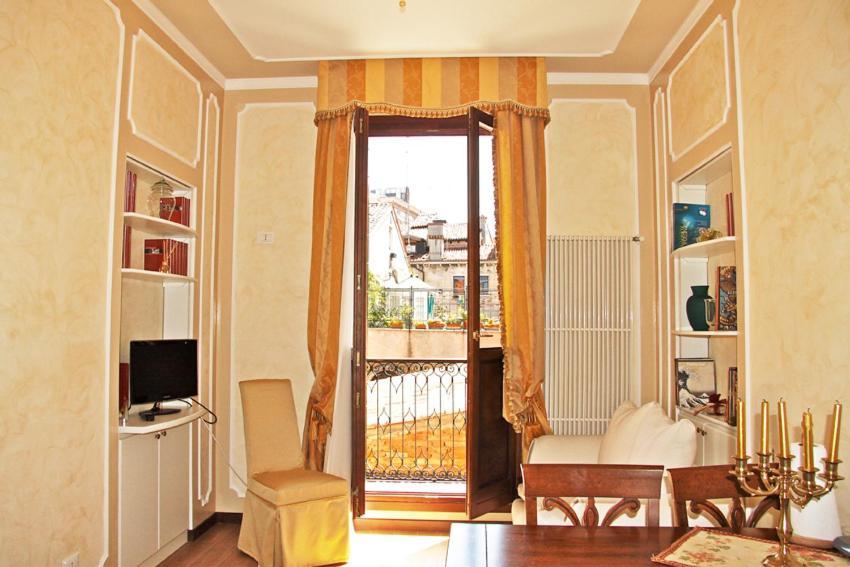Corte Dei Santi Venesia Bagian luar foto